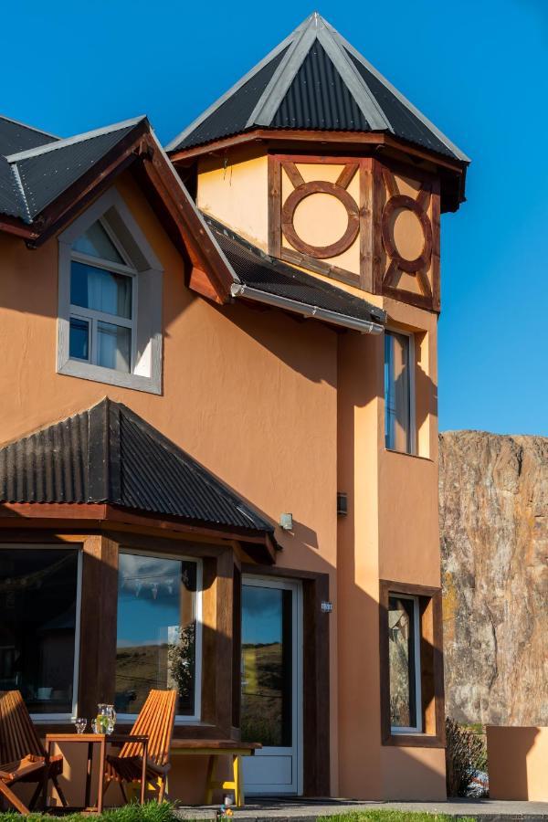 Hotel Cumbres Nevadas El Chalten Kültér fotó