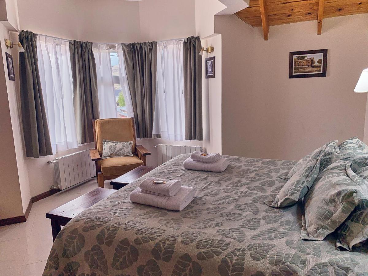 Hotel Cumbres Nevadas El Chalten Kültér fotó