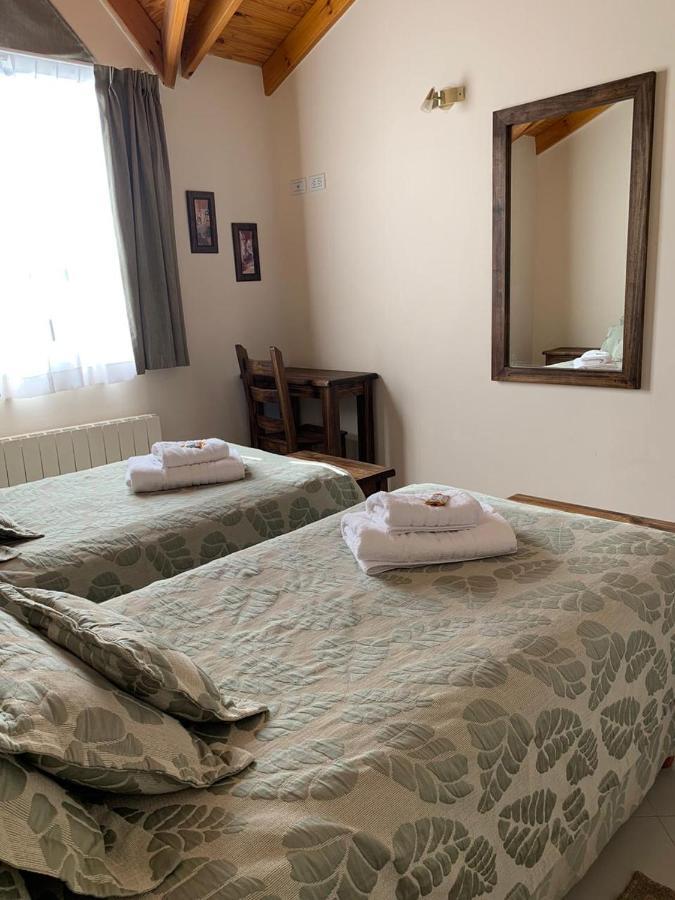Hotel Cumbres Nevadas El Chalten Kültér fotó